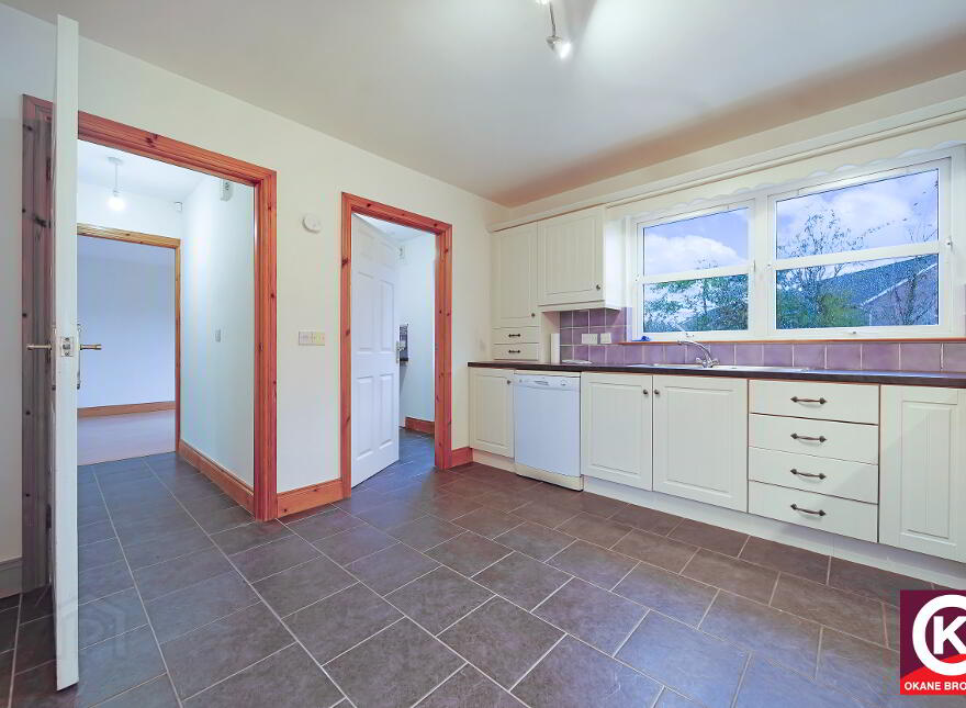 9 Coolnagard Avenue, Omagh, BT78 1GA