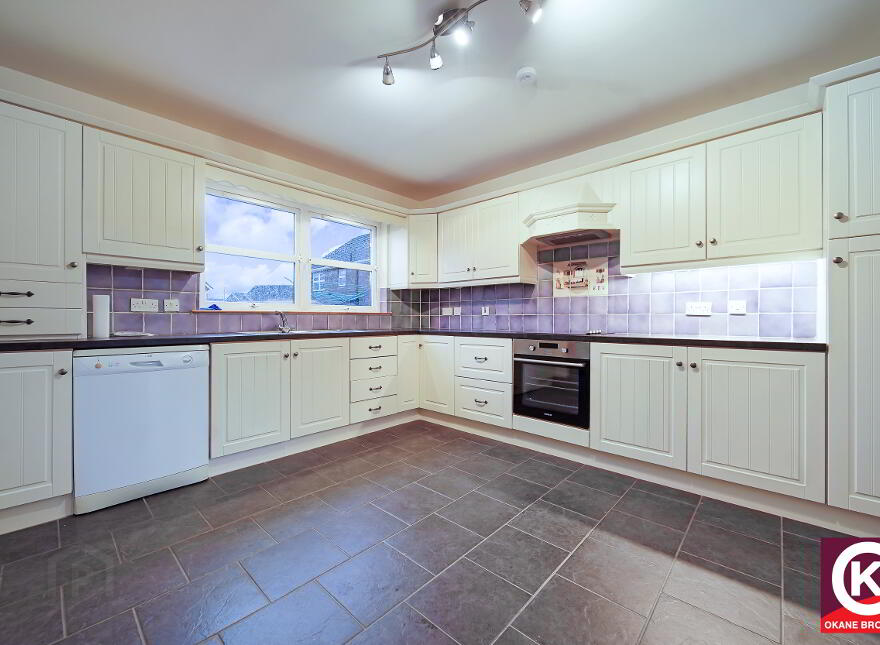 9 Coolnagard Avenue, Omagh, BT78 1GA
