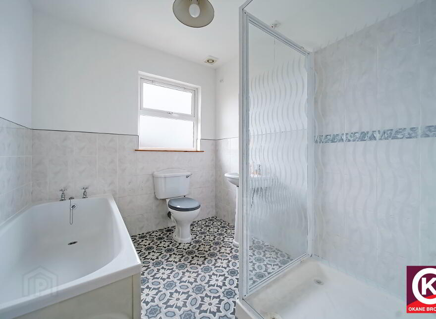 9 Coolnagard Avenue, Omagh, BT78 1GA