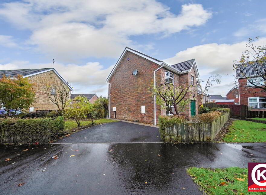 9 Coolnagard Avenue, Omagh, BT78 1GA