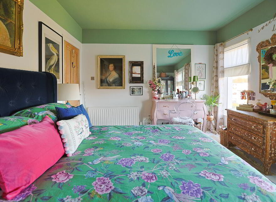 20 Saintfield Road, Lisburn, BT27 5BD