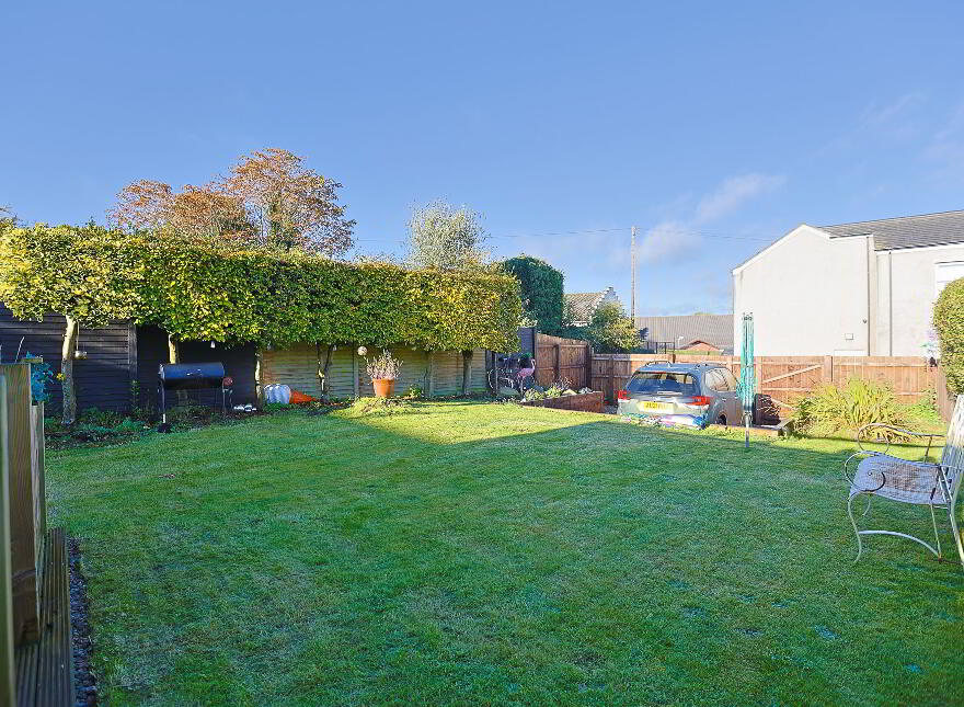 20 Saintfield Road, Lisburn, BT27 5BD