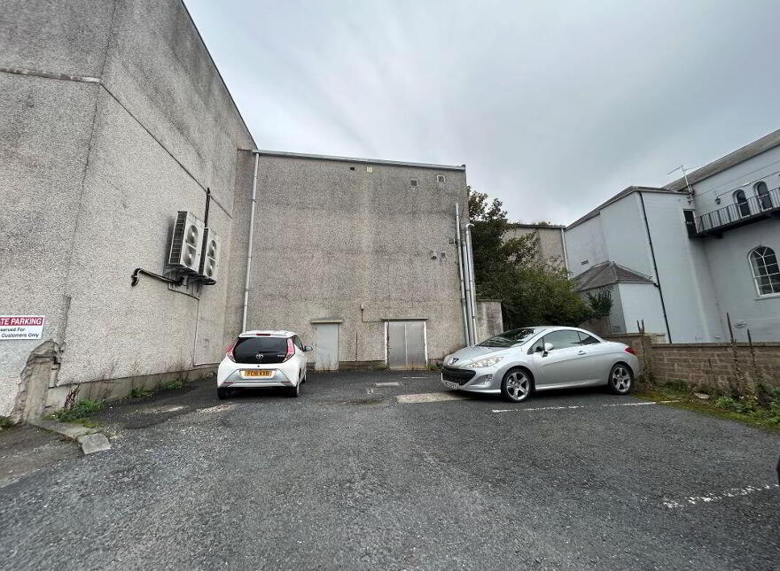 (Lot 1) 61 Market Street, Craigavon, BT66 6AA