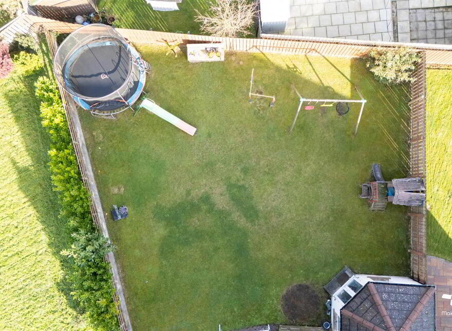 22 Lower Rogan Manor, Newtownabbey, BT36 4BE