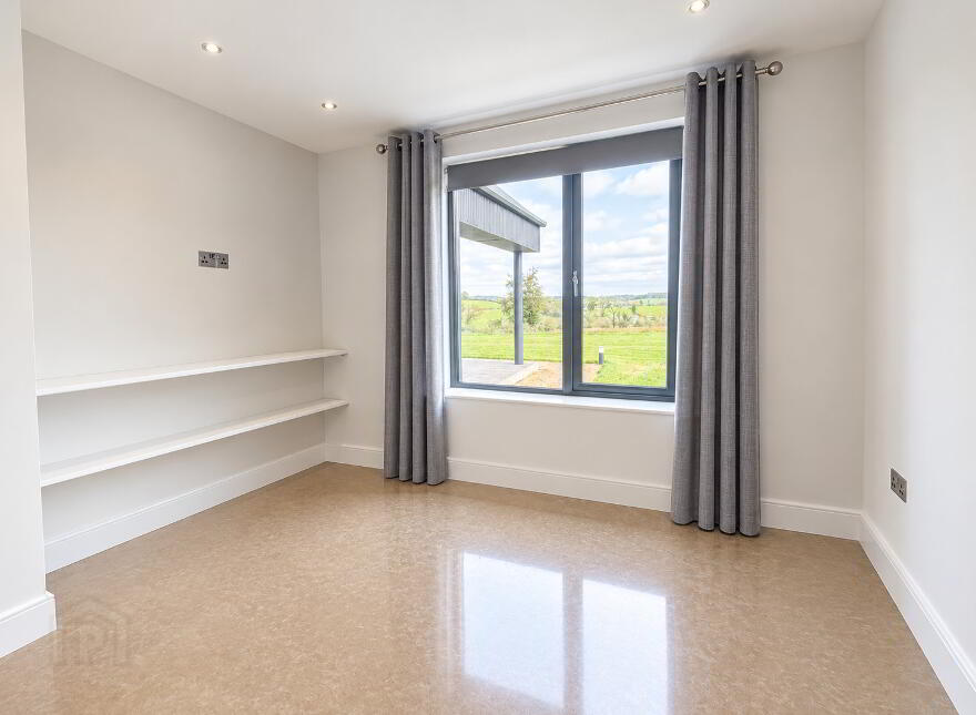 33 Cabragh Road, Dungannon, BT70 3AH