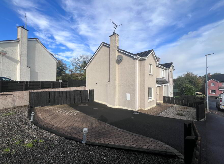 46 Cherryhill, Irvinestown, BT94 1FH