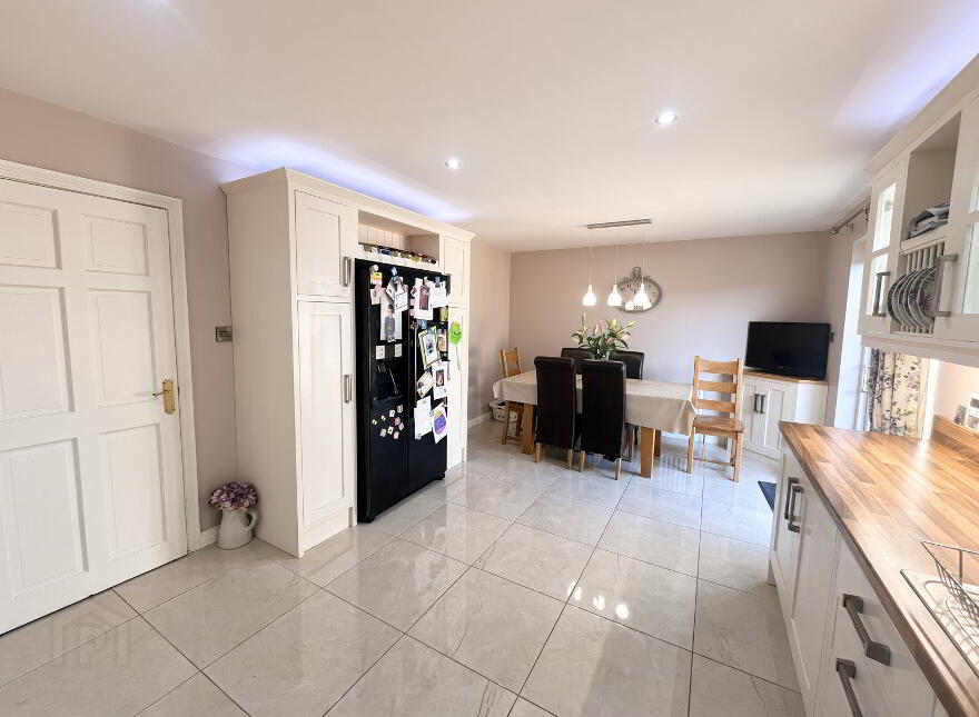 46 Cherryhill, Irvinestown, BT94 1FH