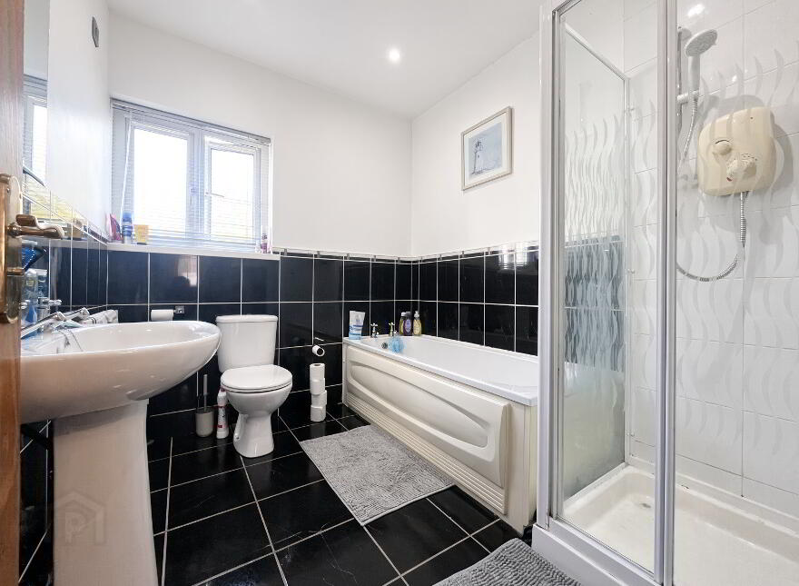 46 Cherryhill, Irvinestown, BT94 1FH