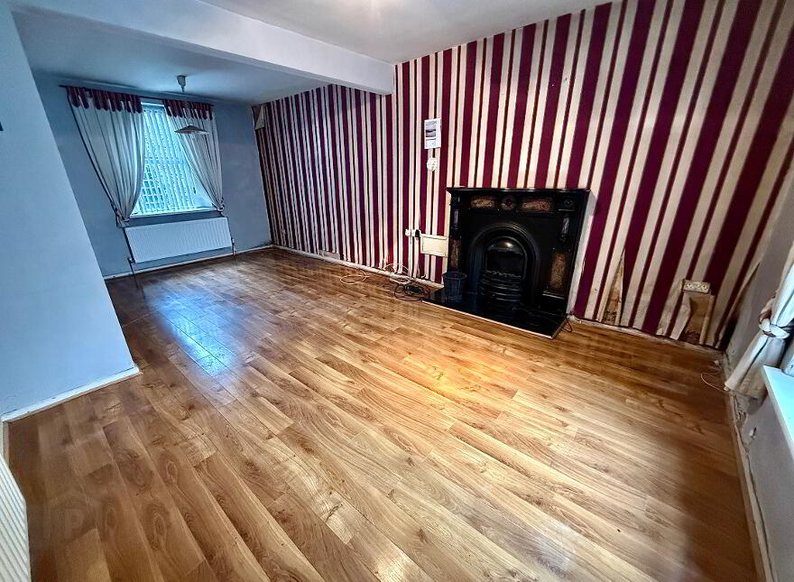 36 Benvarden Avenue, Waterside, Derry, BT47 2AS