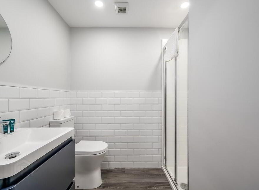Apartment 2 114 Malone Avenue, Belfast, BT9 6ES
