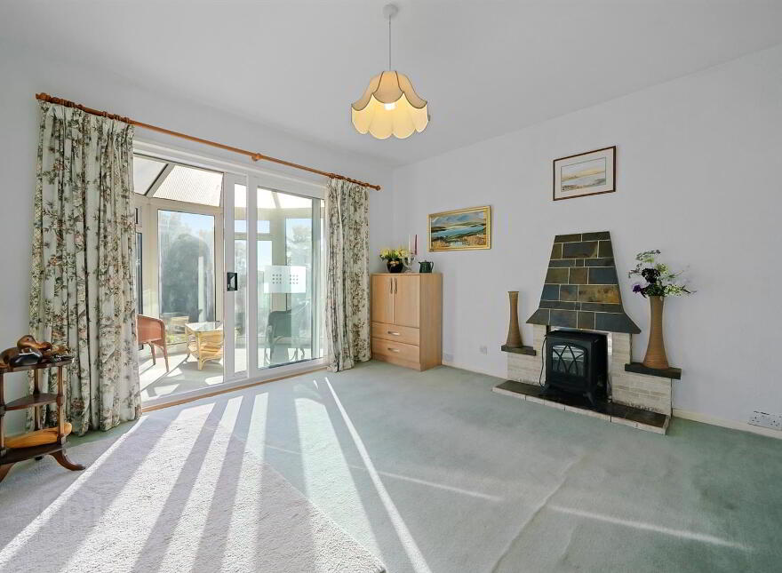 Apperley, 5 Dunover Road, Ballywalter, Newtownards, BT22 2LE