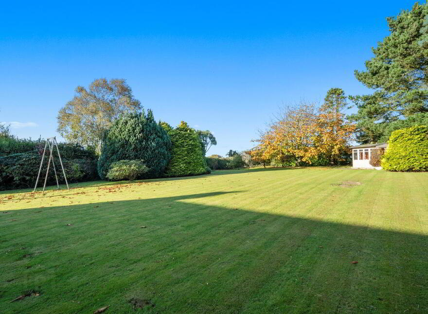 Apperley, 5 Dunover Road, Ballywalter, Newtownards, BT22 2LE