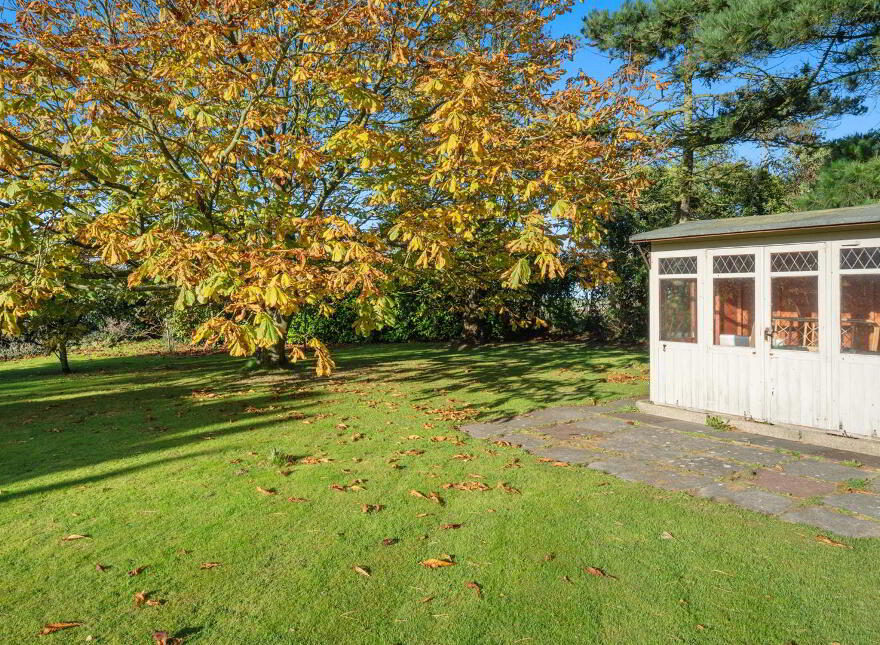 Apperley, 5 Dunover Road, Ballywalter, Newtownards, BT22 2LE