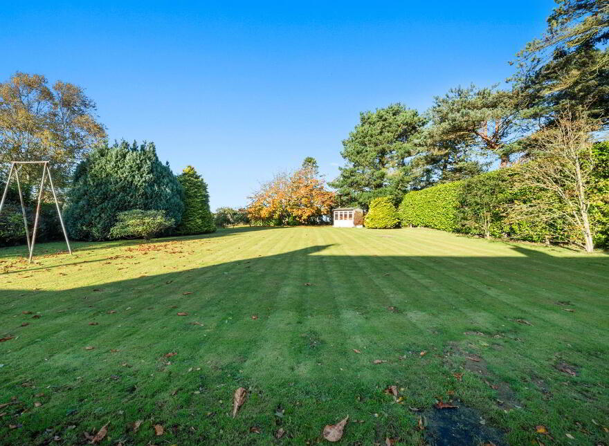 Apperley, 5 Dunover Road, Ballywalter, Newtownards, BT22 2LE