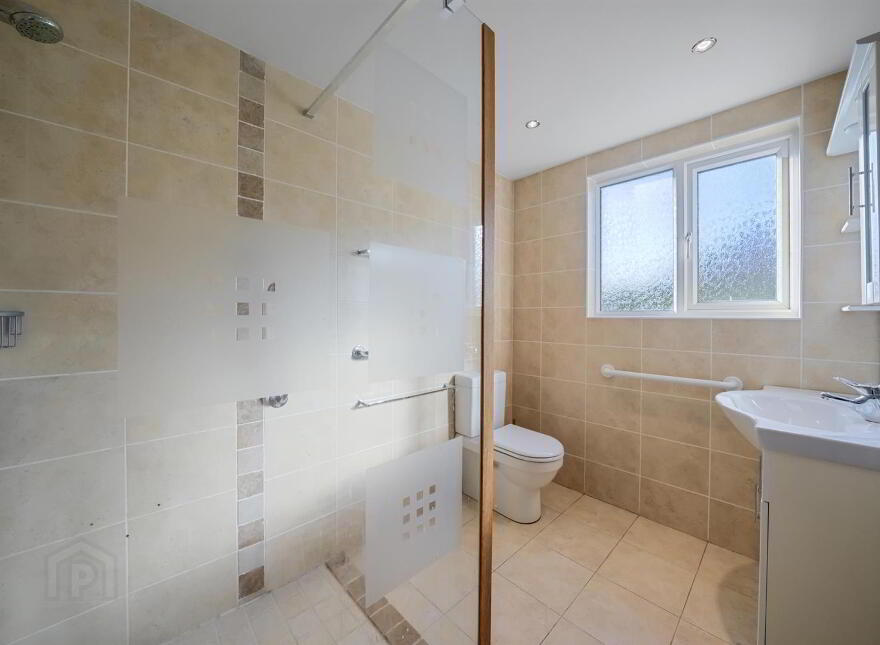 Apperley, 5 Dunover Road, Ballywalter, Newtownards, BT22 2LE