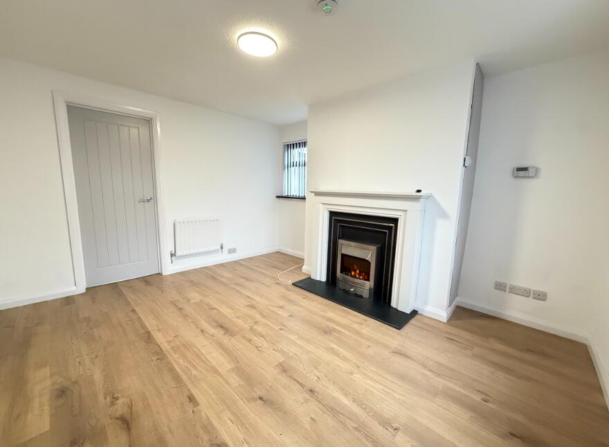 8 Wardlow Crescent, Ballymena, BT42 4HN