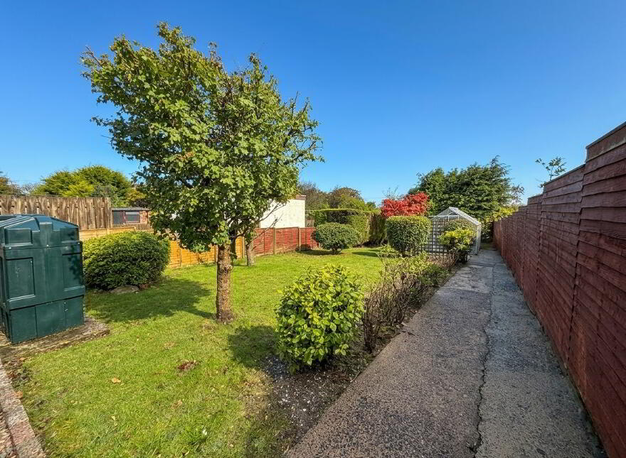 8 Wardlow Crescent, Ballymena, BT42 4HN