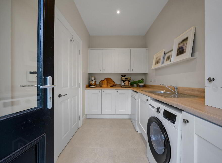15 Haddo Crescent, Belfast, BT8 8FX