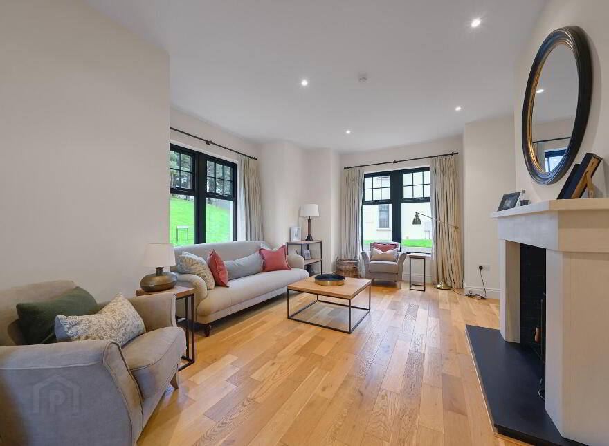 15 Haddo Crescent, Belfast, BT8 8FX