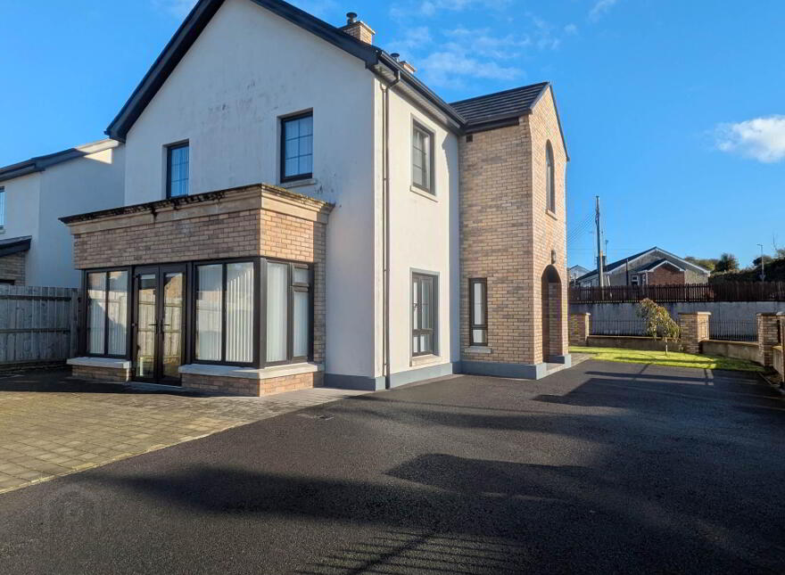 24 Westminster Court, Ballinamallard, BT94 2HL