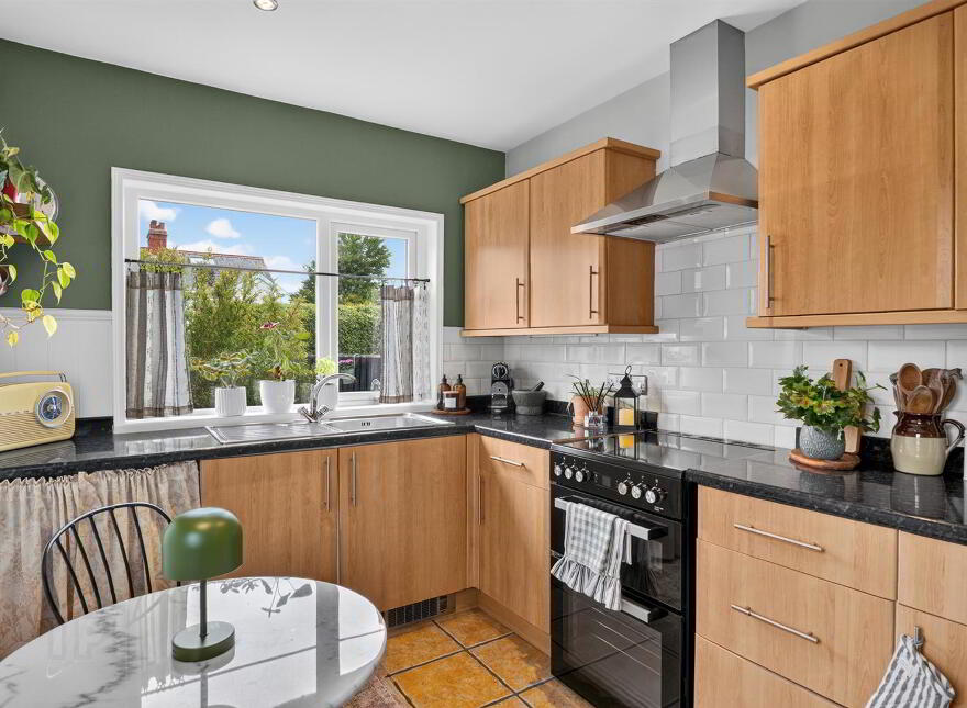 3 Cicero Gardens, Belfast, BT6 9FZ