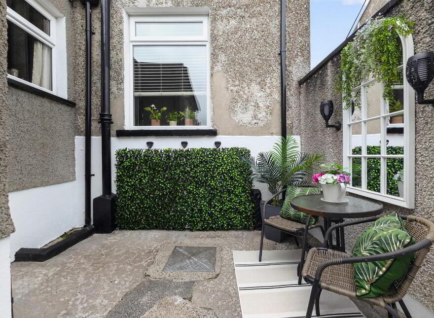 3 Cicero Gardens, Belfast, BT6 9FZ