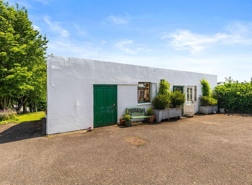 The Old House, Ballydaniel More, Ballymore, Cobh, P24N635