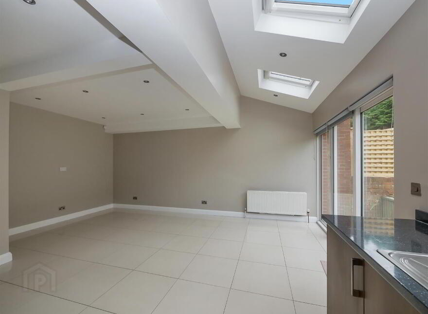 9 Lenaghan Gardens, Saintfield Road, Belfast, BT8 7JG