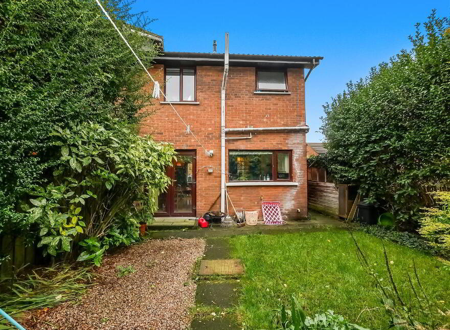 2 Hampton Parade, Ormeau Embankment, Belfast, BT7 3EQ
