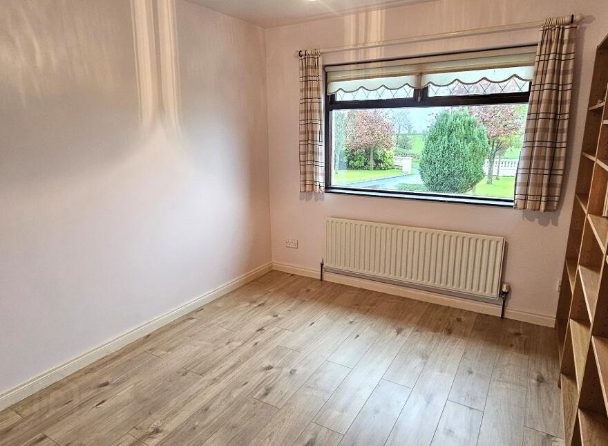 25A Eskylane Road, Antrim, BT41 2LL