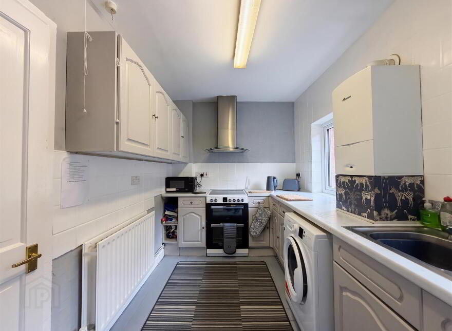 58 Stratford Gardens, Belfast, BT14 7NS
