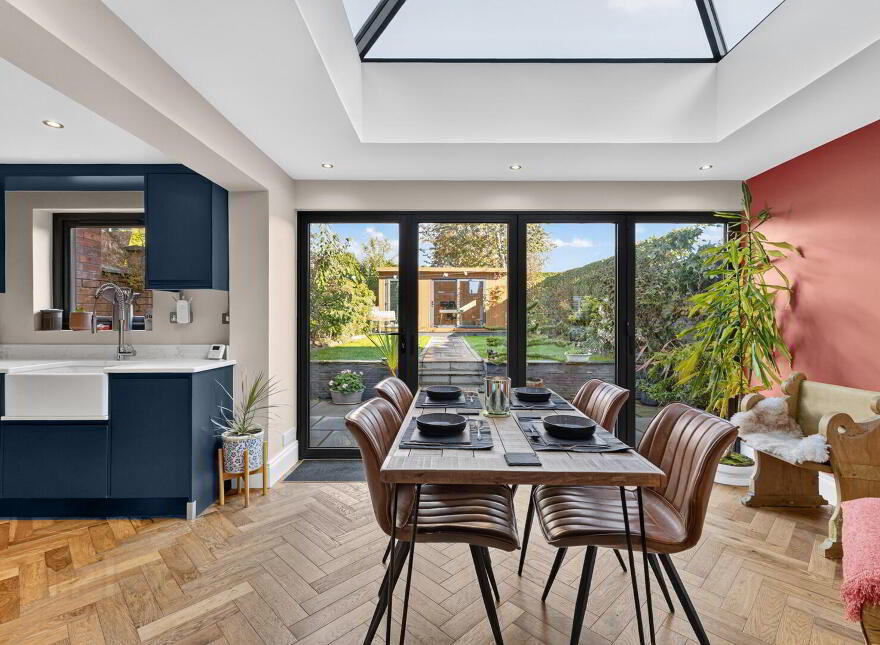 8 Gibson Park Gardens, Belfast, BT6 9GN