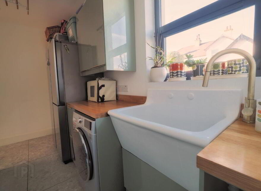 4 Brooklyn Avenue, Bangor, BT20 5RB
