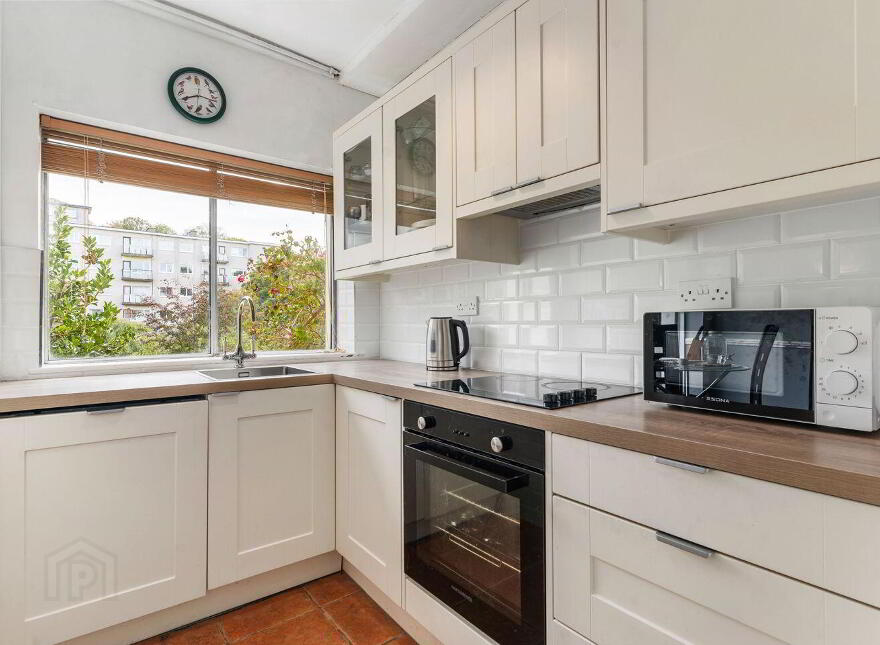 4 Cambria, De Vesci Court, The Slopes, Dún Laoghaire, Dun Laoghaire, A96XD45