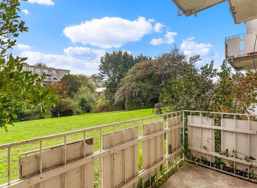 4 Cambria, De Vesci Court, The Slopes, Dún Laoghaire, Dun Laoghaire, A96XD45