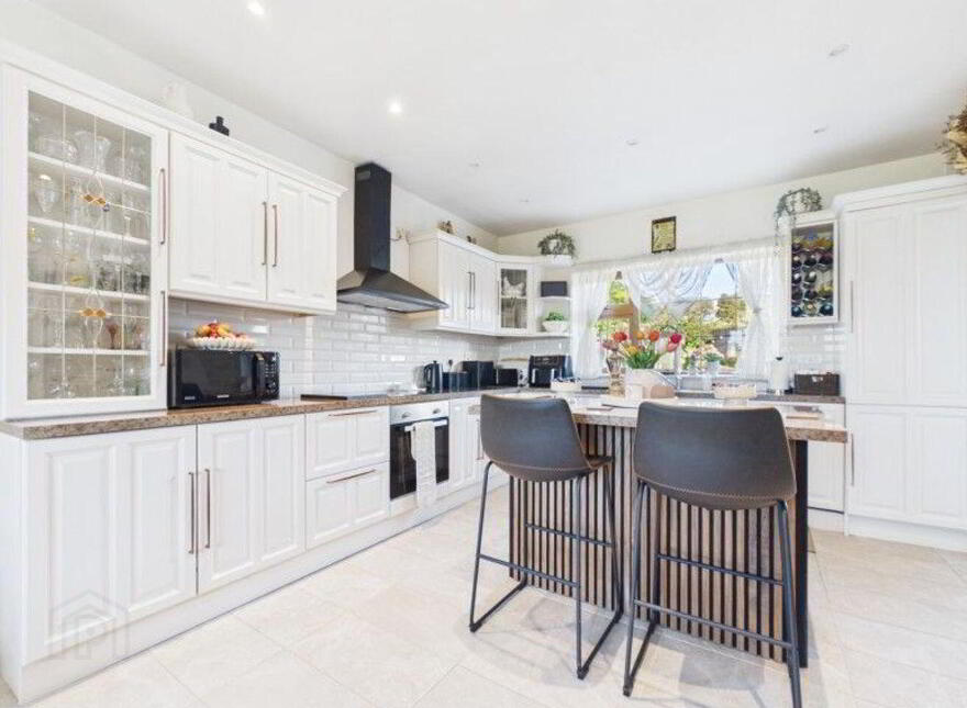 Shanavaur, Mountrath, R32HP64