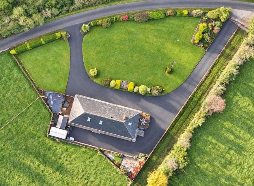 Shanavaur, Mountrath, R32HP64
