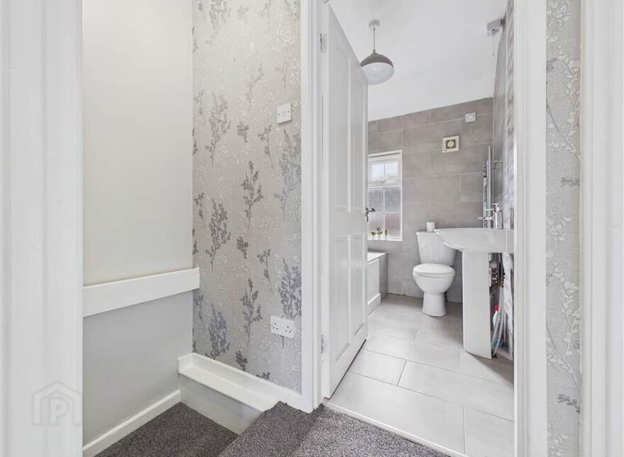 85 Farringdon Gardens, Belfast, BT14 7LS