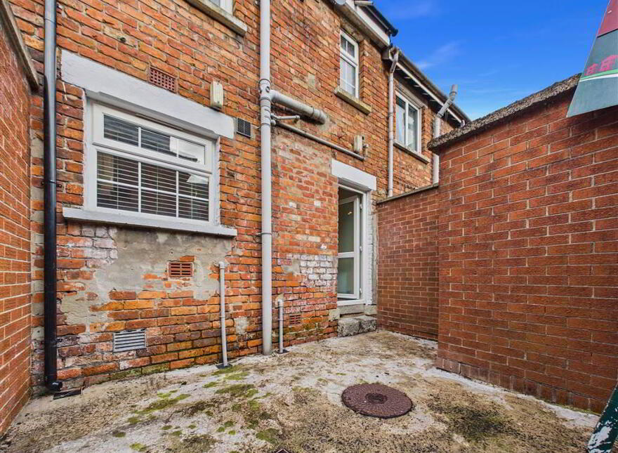 85 Farringdon Gardens, Belfast, BT14 7LS