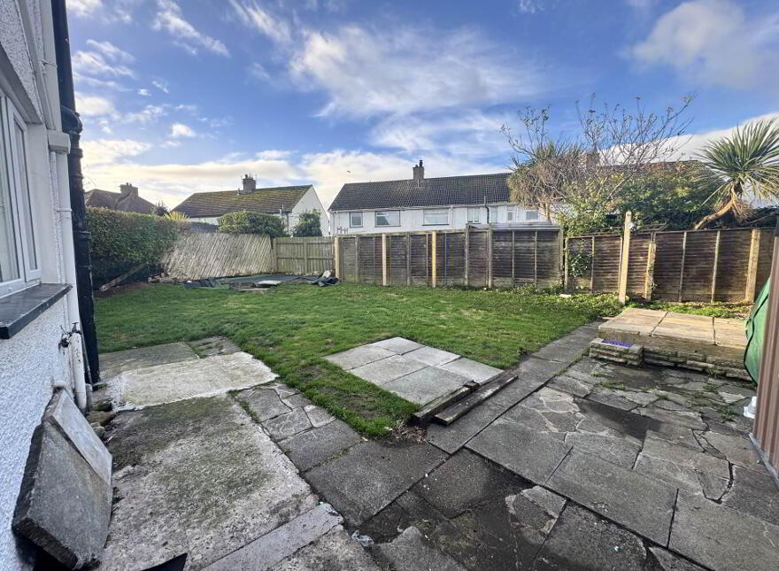 42 Lestannon Ave, Whitehead, Carrickfergus, BT38 9NN