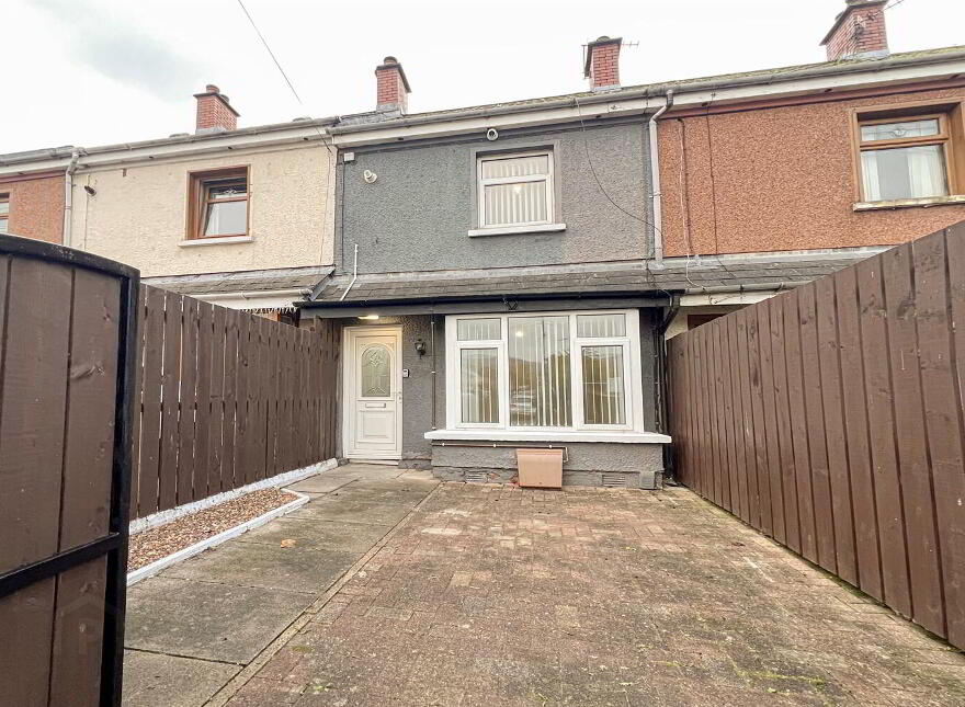 153 Etna Drive, Belfast, BT14 7NN