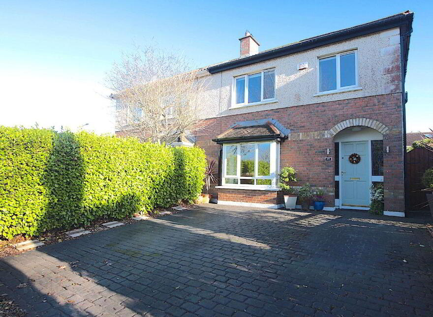 39 The Drive, Hunter's Run, Clonee, D15P8C3