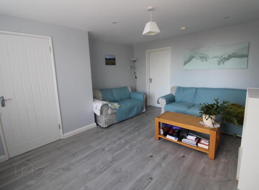 162 Doagh Road, Newtownabbey, BT36 6BA