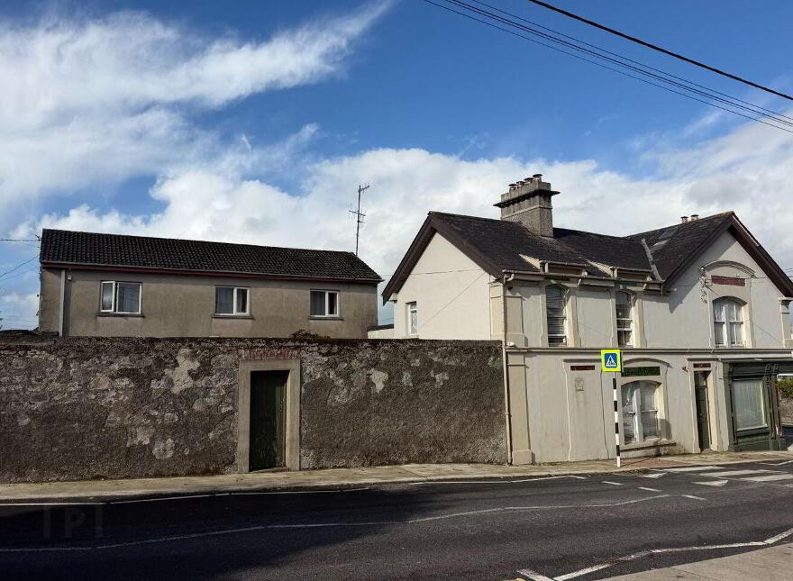 Station Road, Tipperary Town