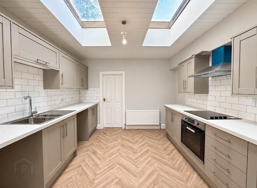 40 Holm Terrace, Dromore, BT25 1HN