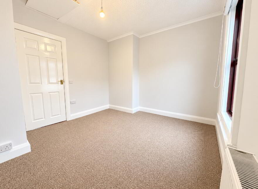 40 Holm Terrace, Dromore, BT25 1HN