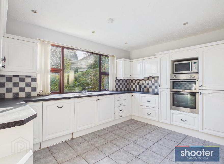 14 Pine Grove, Dublin Road, Newry, BT35 8DB