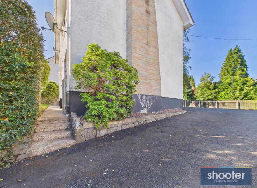 14 Pine Grove, Dublin Road, Newry, BT35 8DB