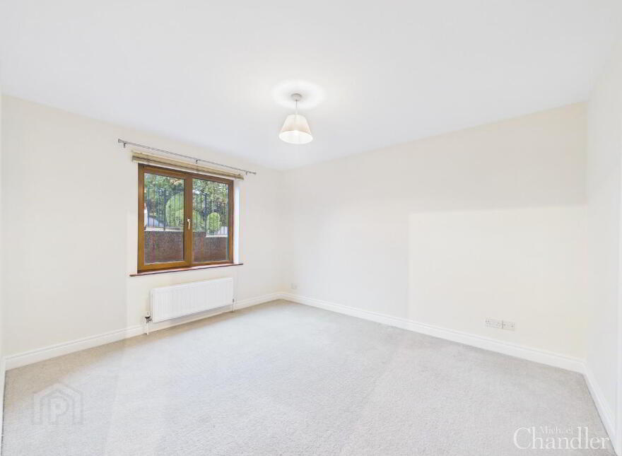10 Oakhill, Castlereagh, Belfast, BT5 7GS