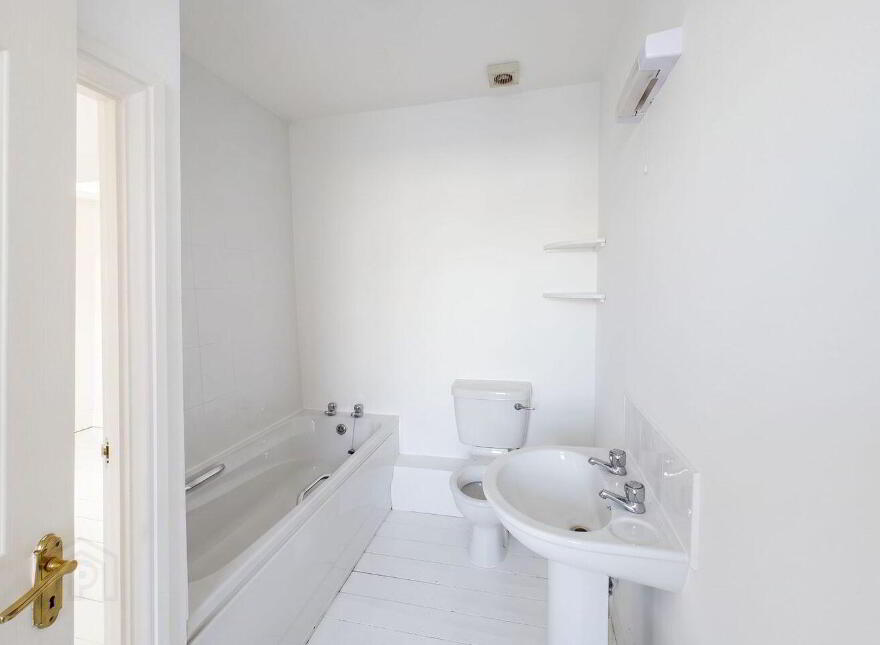 34 Woodlands Park, Arklow, Y14P598